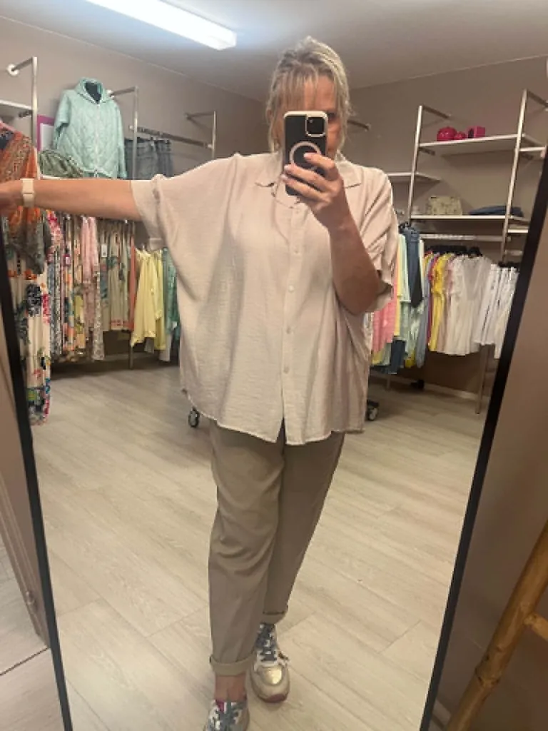 lisa beige 1.webp