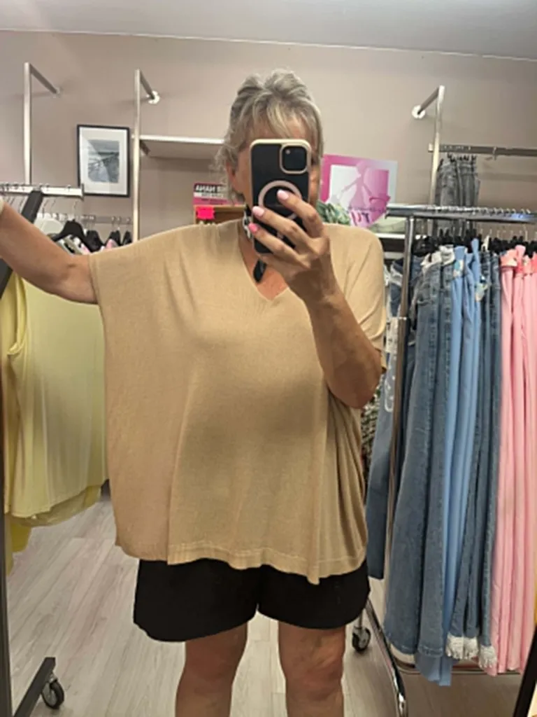 augustin camel 1.webp